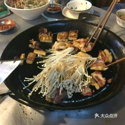 昭通烤肉加盟热线多少（昭通烤肉加盟热线多少钱）