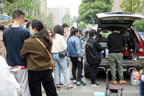 萃春风奶茶加盟要多少钱（详解萃春风奶茶加盟费用）