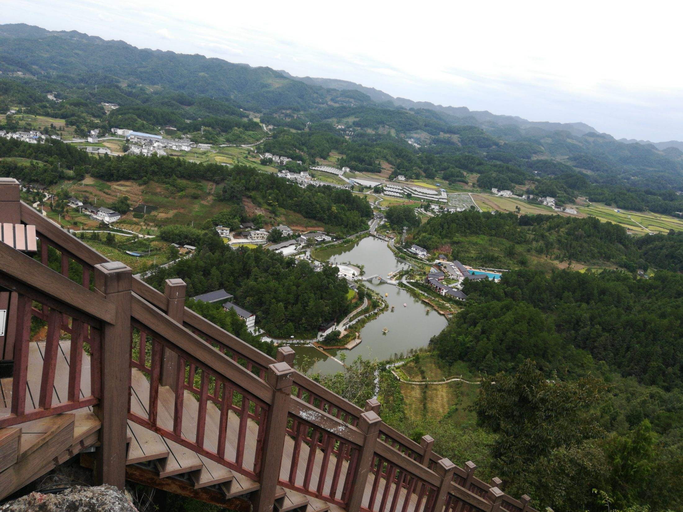 贵州凤岗九龙风景区 贵州凤岗九龙风景区玻璃桥