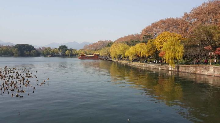 昆山到杭州西湖多远 昆山到杭州西湖多远啊