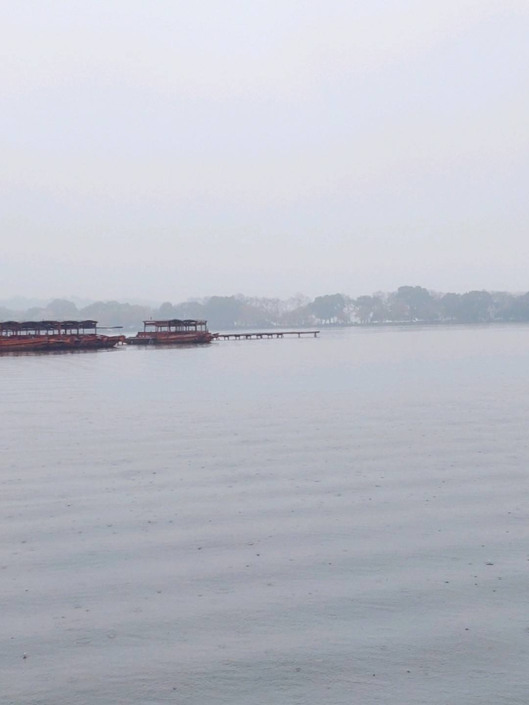 晴西湖不如雨西湖 晴西湖不如雨西湖,雨西湖不如雪西湖原文