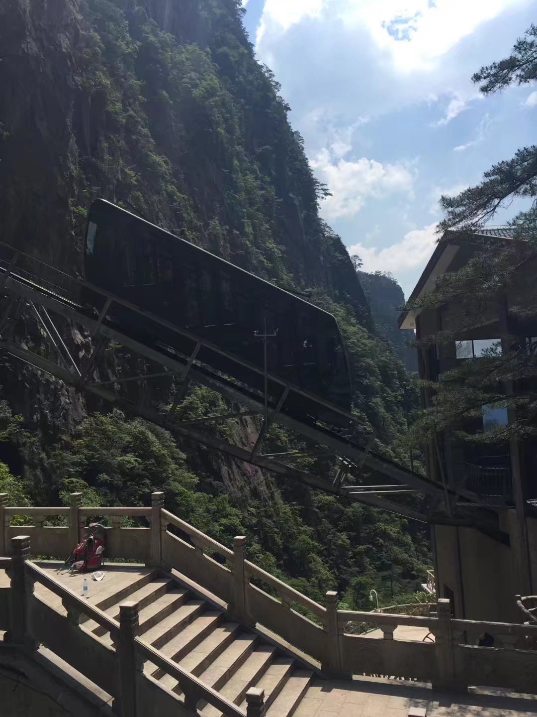 黄山西海大峡谷小火车 黄山大峡谷小火车值得坐吗