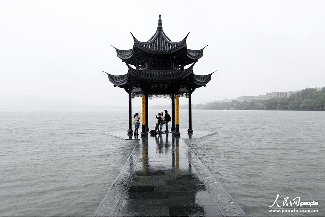 西湖水干 西湖水干了