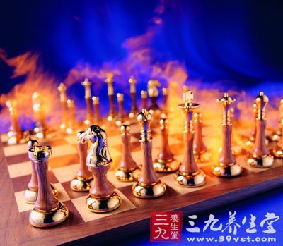 国际象棋王可以吃子吗 国际象棋中王可以吃子吗?