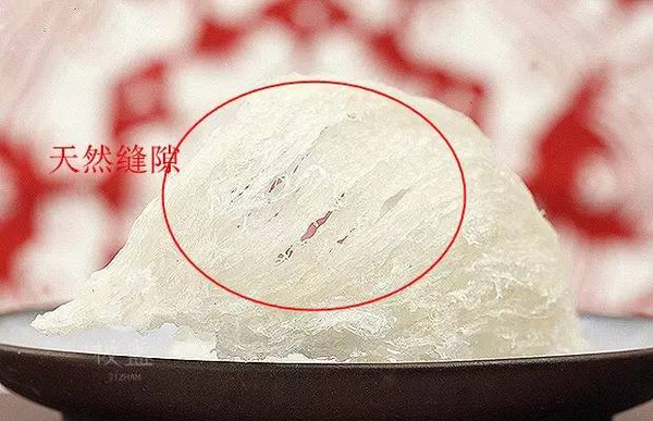 燕窝受潮后有白色粉末 燕窝有煮不烂的白色絮状