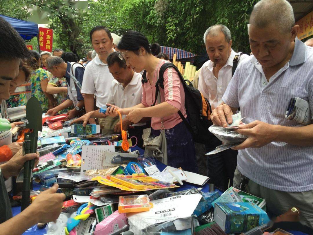 建水摆摊直播卖什么好 建水摆摊直播卖什么好卖