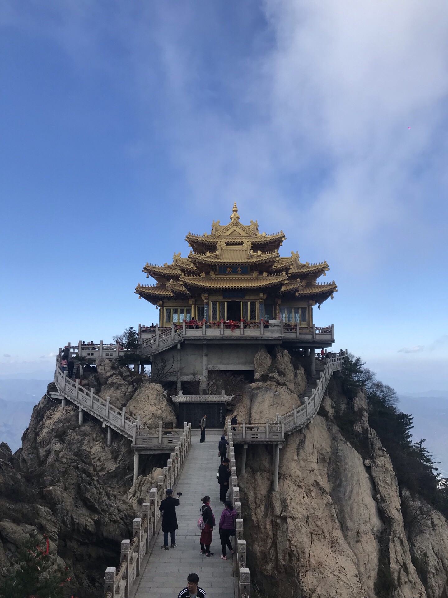 老君山风景区旅游攻略洛阳 洛阳老君山旅游攻略门票开放时间及最佳季节